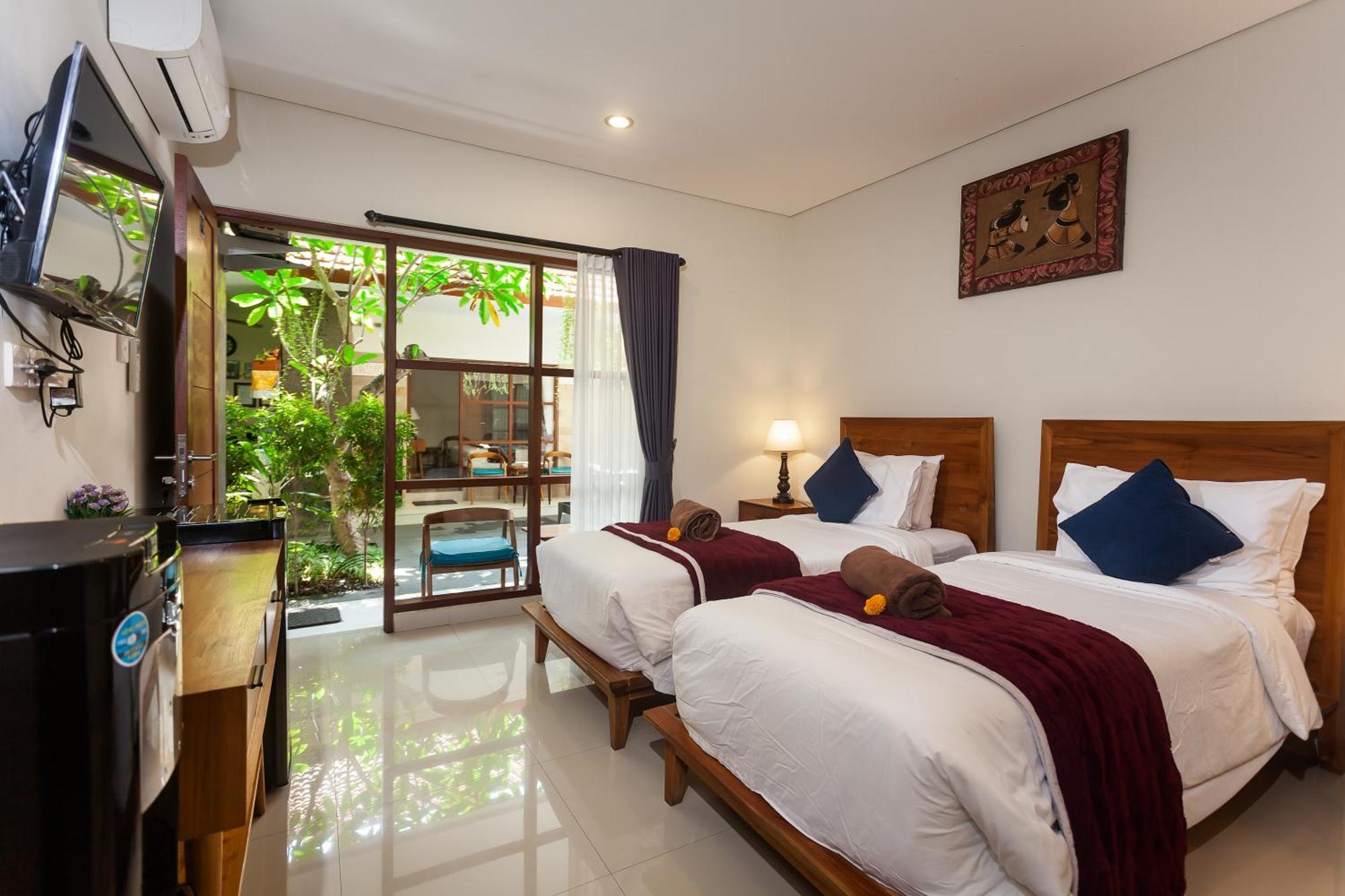 Naksa Homestay Sanur Esterno foto